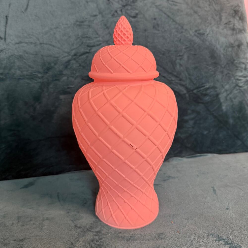Decorative whimsical pink wireless lamp / ambient light